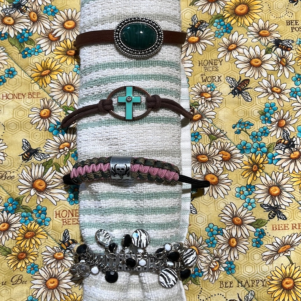 Lot of 4 Bracelets
